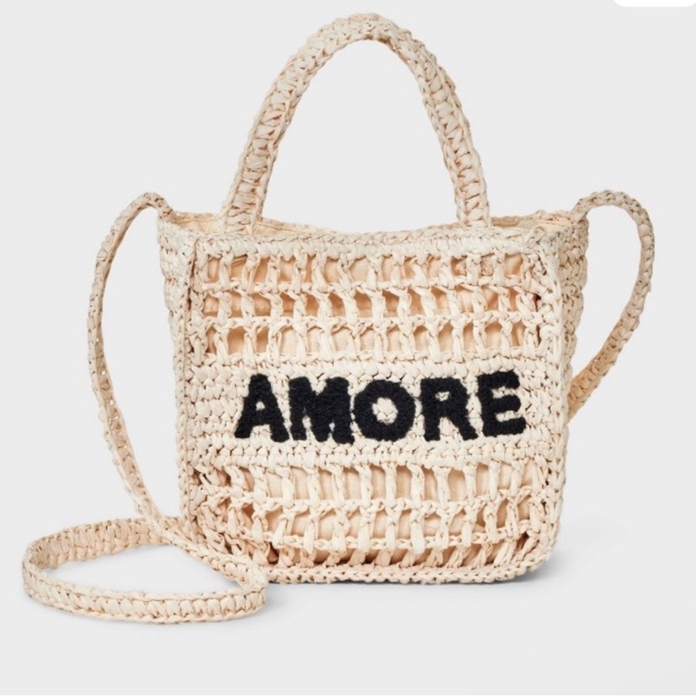Target / Universal Thread Amore crochet bag